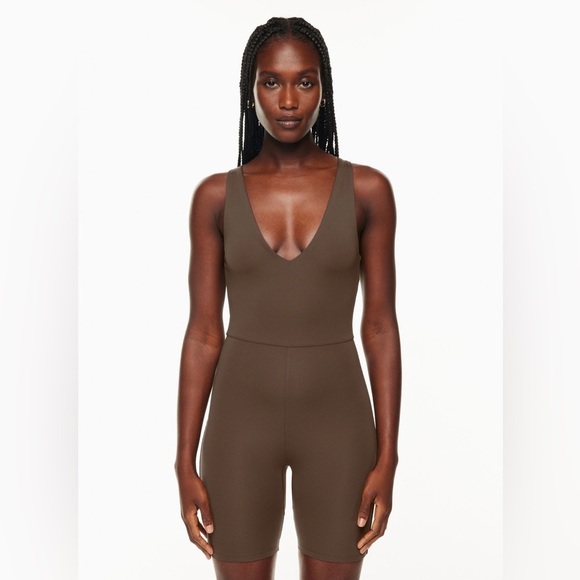Aritzia Pants - Aritzia Babaton Contour V-neck Romper Brown Size Extra Large